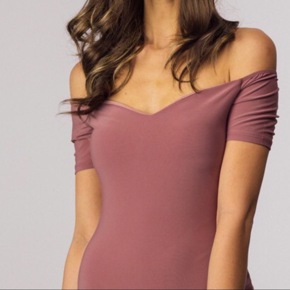 CLEARANCE SALE‼️Sweetheart Bodysuit - Picture 2 of 6